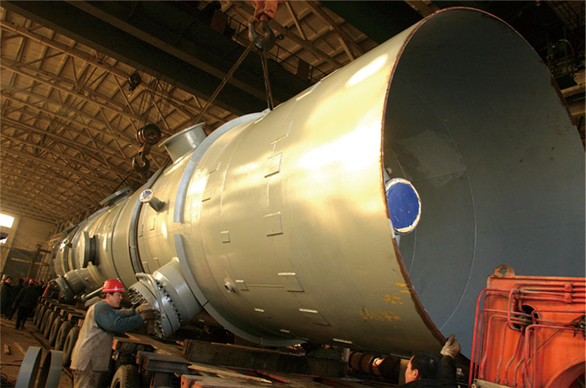 乙炔蒸汽加熱器(材質:16MnR 壁厚:84mm)